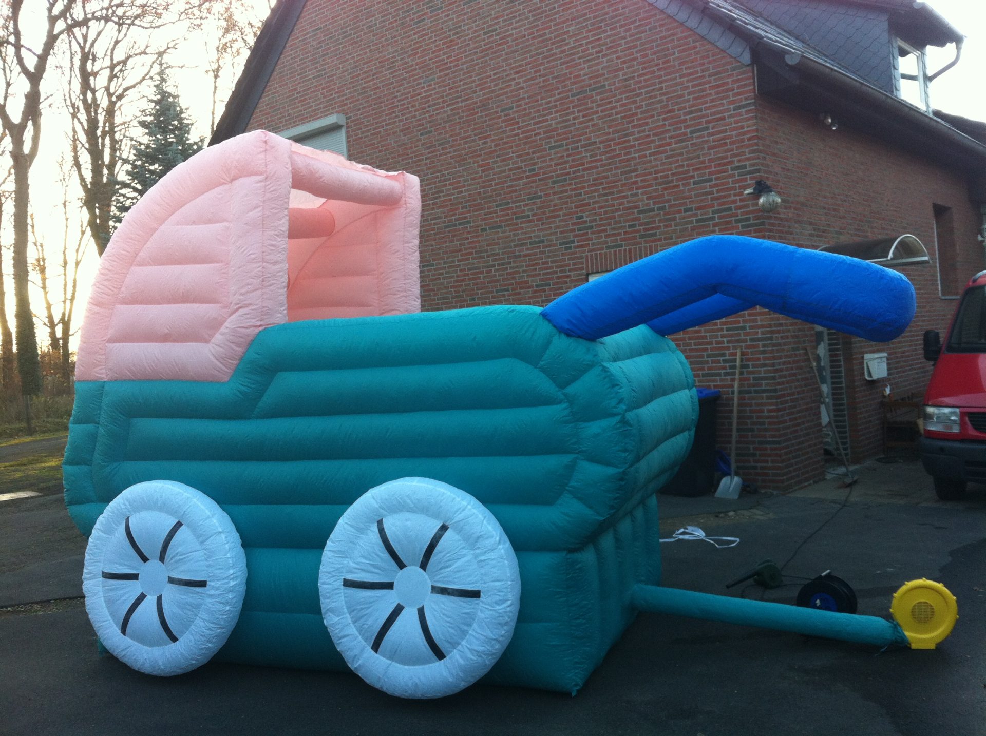 Riesen Kinderwagen