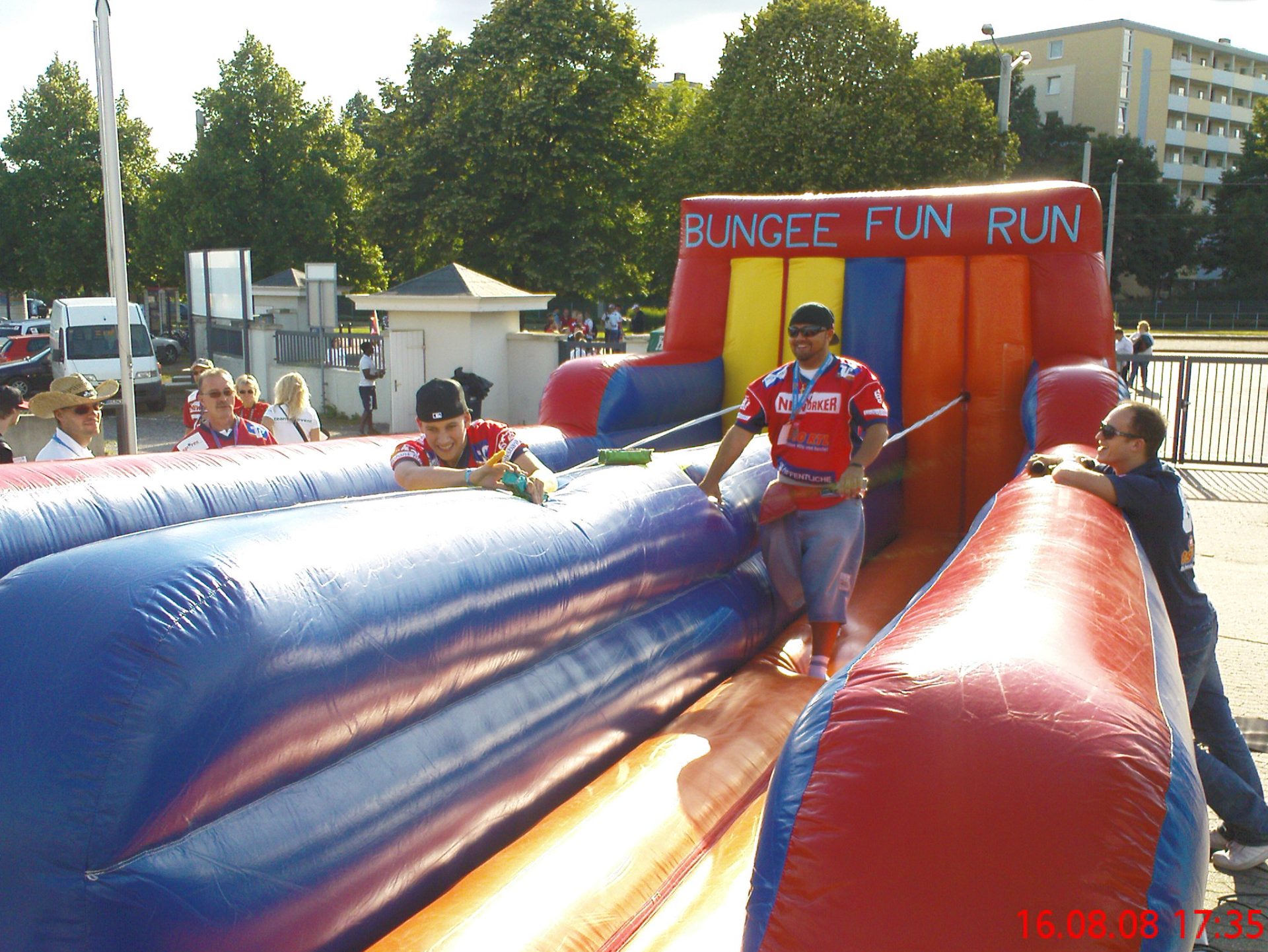 Bungee run