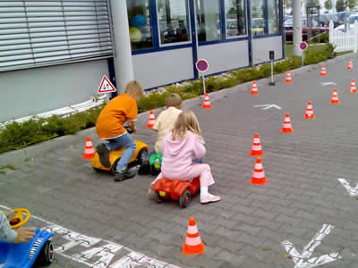 Bobbycar Parcour mieten – LM-Event